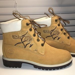 TIMBERLAND 6-INCH PREMIUM WATERPROOF BOOTS